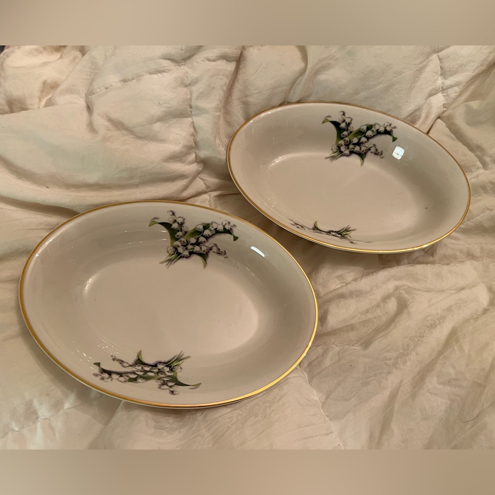 Vintage pair of FINE ARTS CHINA Lily of the Valley bowls